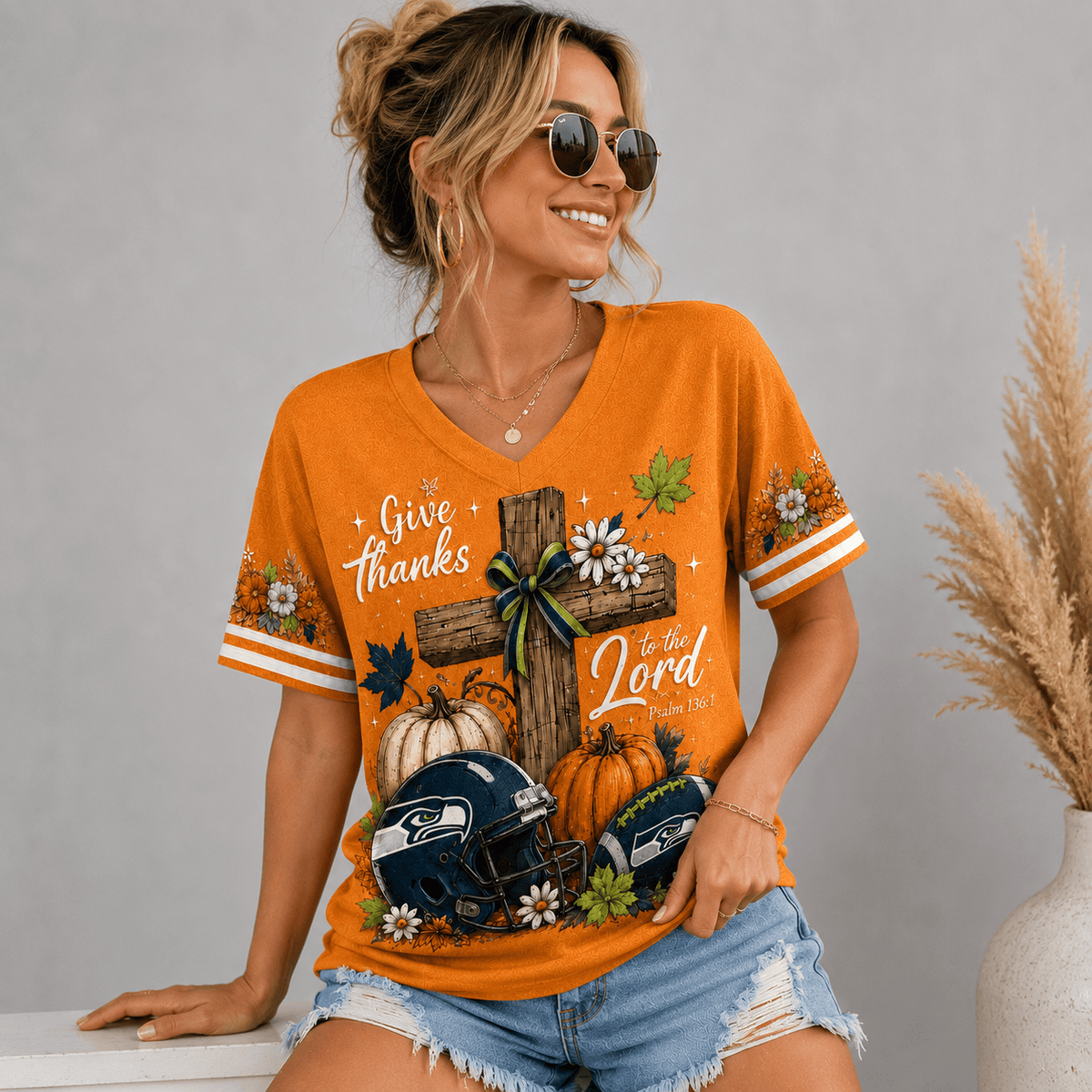 SS Premium NFL Thanksgiving Faith And Football V-Neck Shirt